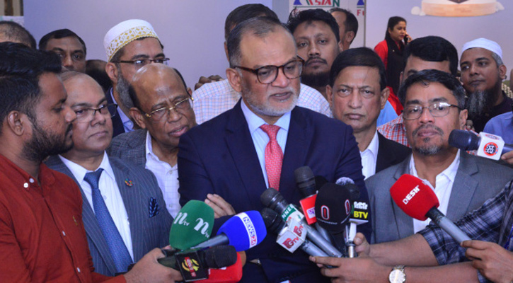 Govt hasn't raised edible-oil prices: commerce adviser