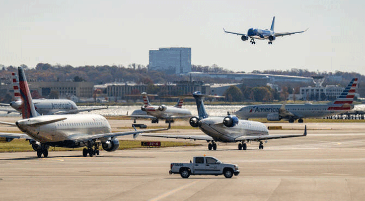 US airlines cancel 1,200 flights Tuesday as shutdown continues