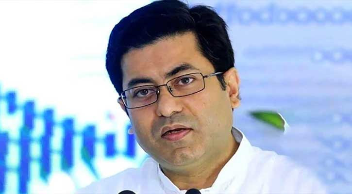 Court freezes 21 bank accounts of Taposh, sons