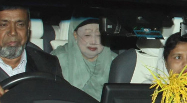 Khaleda Zia admitted to Evercare with lung, heart infections