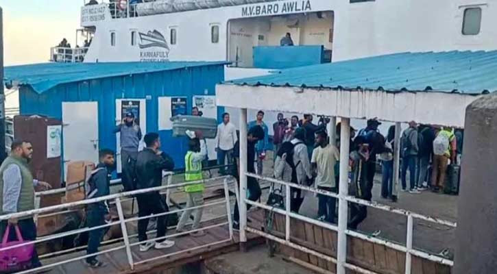 3 ships with 1,200 tourists set out for St Martin’s