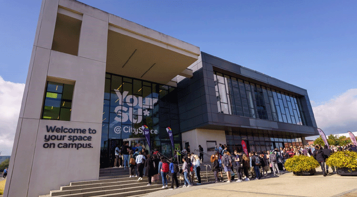 UK universities restrict entry for Bangladeshi, Pakistani students