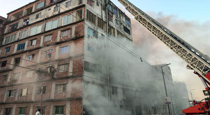 Fire breaks out at 12-storey building in Keraniganj