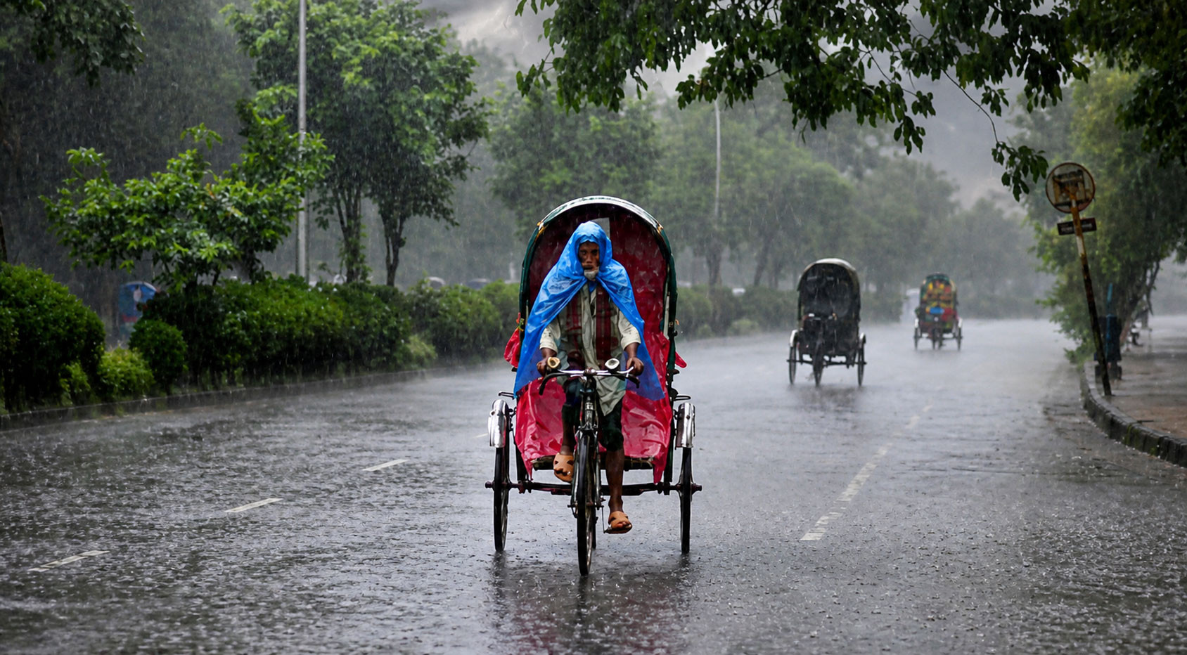 Heavy rain likely in Dhaka, four other divisions