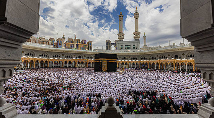 75,530 Bangladeshi hajj pilgrims reach Saudi Arabia