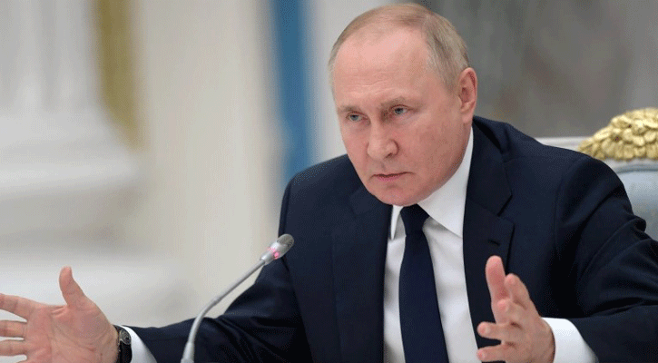 Putin offers debt relief for newly recruited fighters in Ukraine
