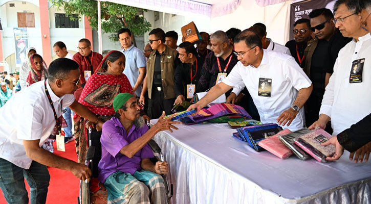 PM provides food to poor