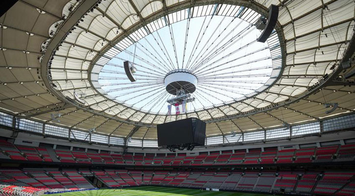 The vibes in Canada feel much different than US as World Cup arrives