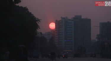 Dhaka air ‘unhealthy for sensitive groups’ Friday morning