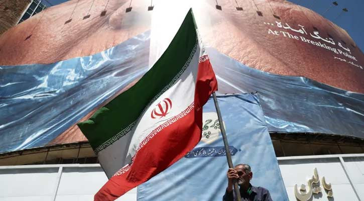 US strikes Iranian radar sites as Gulf tensions widen