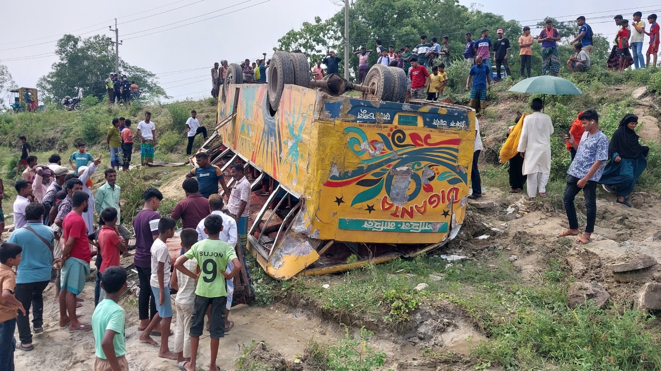Four killed as bus plunges into Brahmanbaria ditch