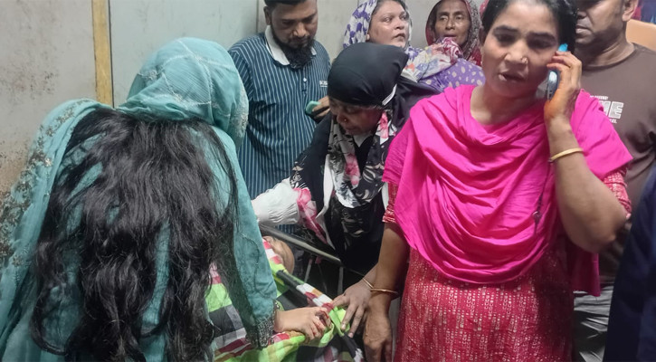 Ex-Swechchhasebak Dal leader killed in Dhaka stabbing