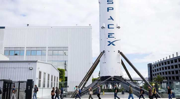 SpaceX raises $75bn in record IPO