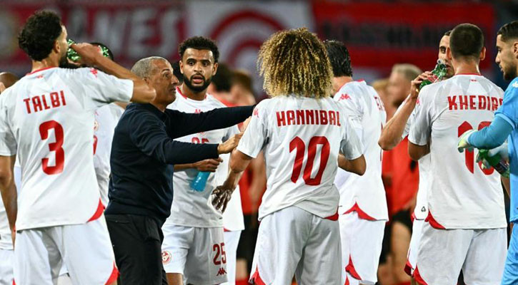 Greed or player health? 'Damaging' World Cup drinks breaks under spotlight