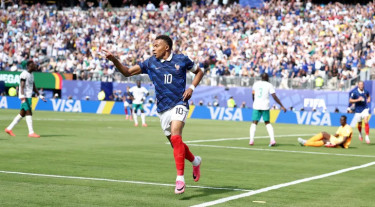 Mbappe becomes France’s record scorer in Senegal win