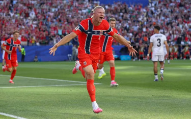 Haaland double helps Norway beat Iraq 4-1
