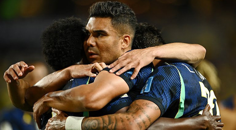 Cunha double helps Brazil beat Haiti 3-0
