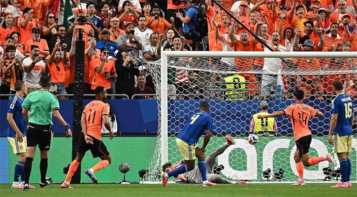 Brobbey, Gakpo doubles fire Dutch past Sweden