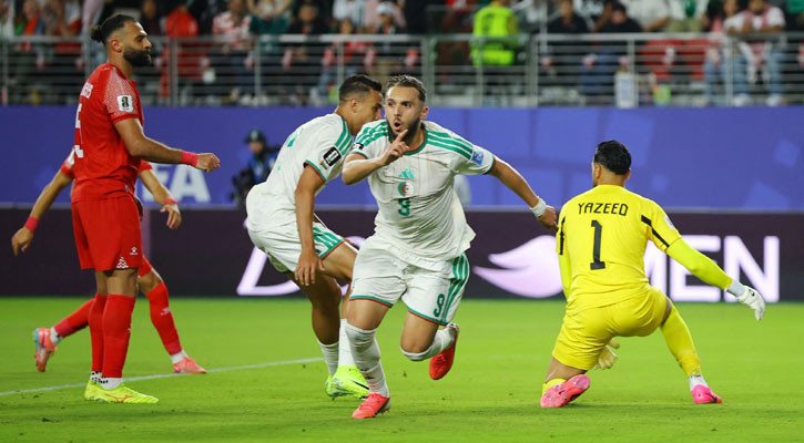 Algeria beat Jordan 2–1 to boost World Cup knockout hopes