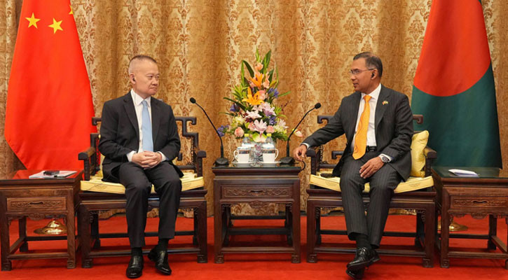 PM seeks Chinese support for development projects, friendship hospital