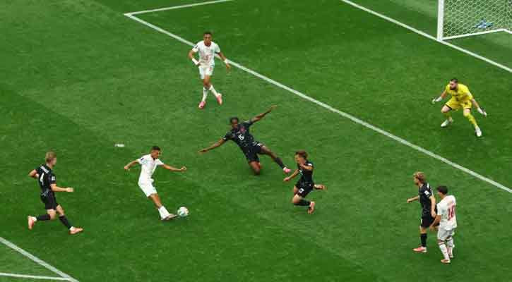 Ounahi double sends Morocco past Canada into quarter-finals