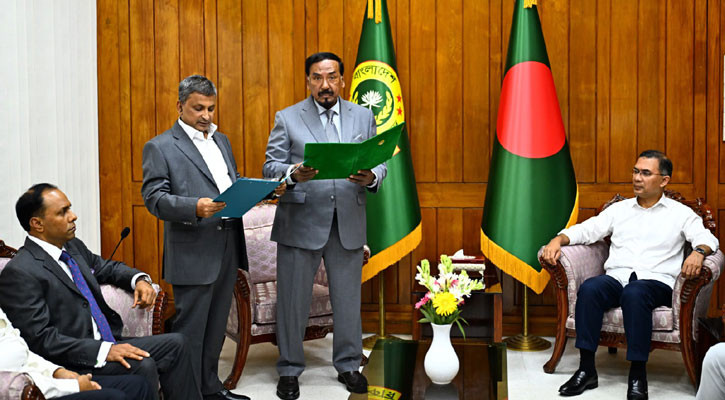 Newly elected MP Sarowar Alamgir takes oath