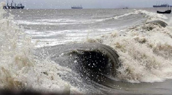 Storms likely in 17 regions, river ports on alert